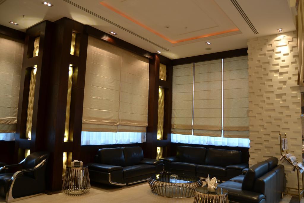 Al Yamama Palace Hotel Suites Rijád Kültér fotó