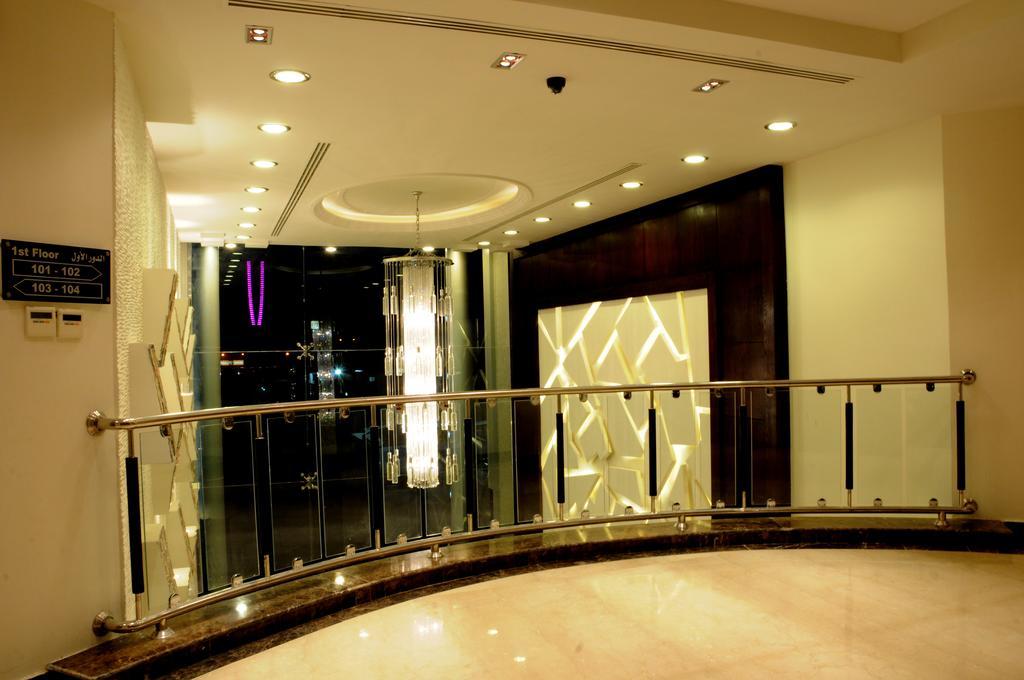 Al Yamama Palace Hotel Suites Rijád Kültér fotó