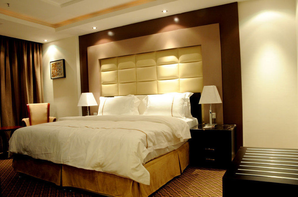 Al Yamama Palace Hotel Suites Rijád Kültér fotó