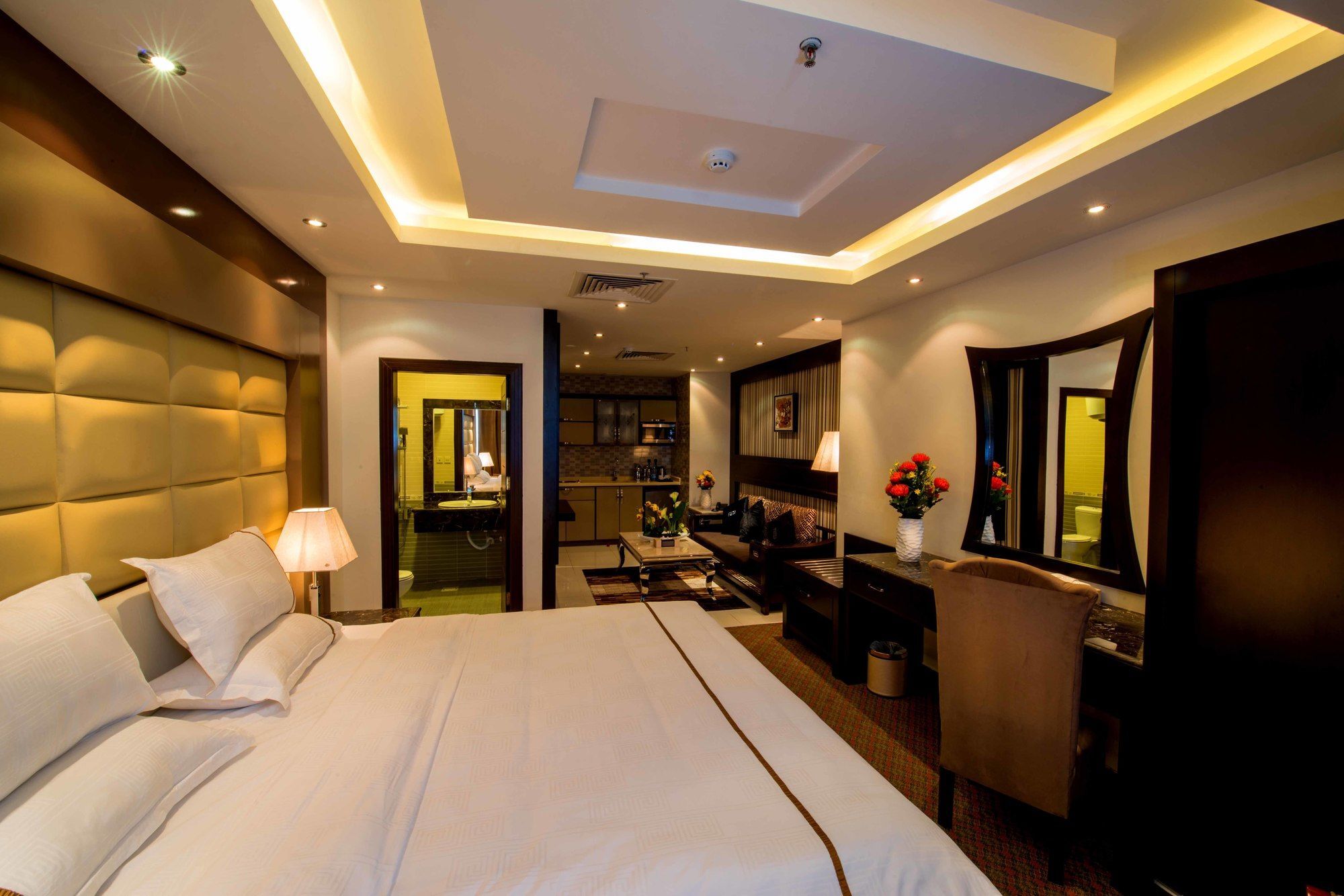 Al Yamama Palace Hotel Suites Rijád Kültér fotó